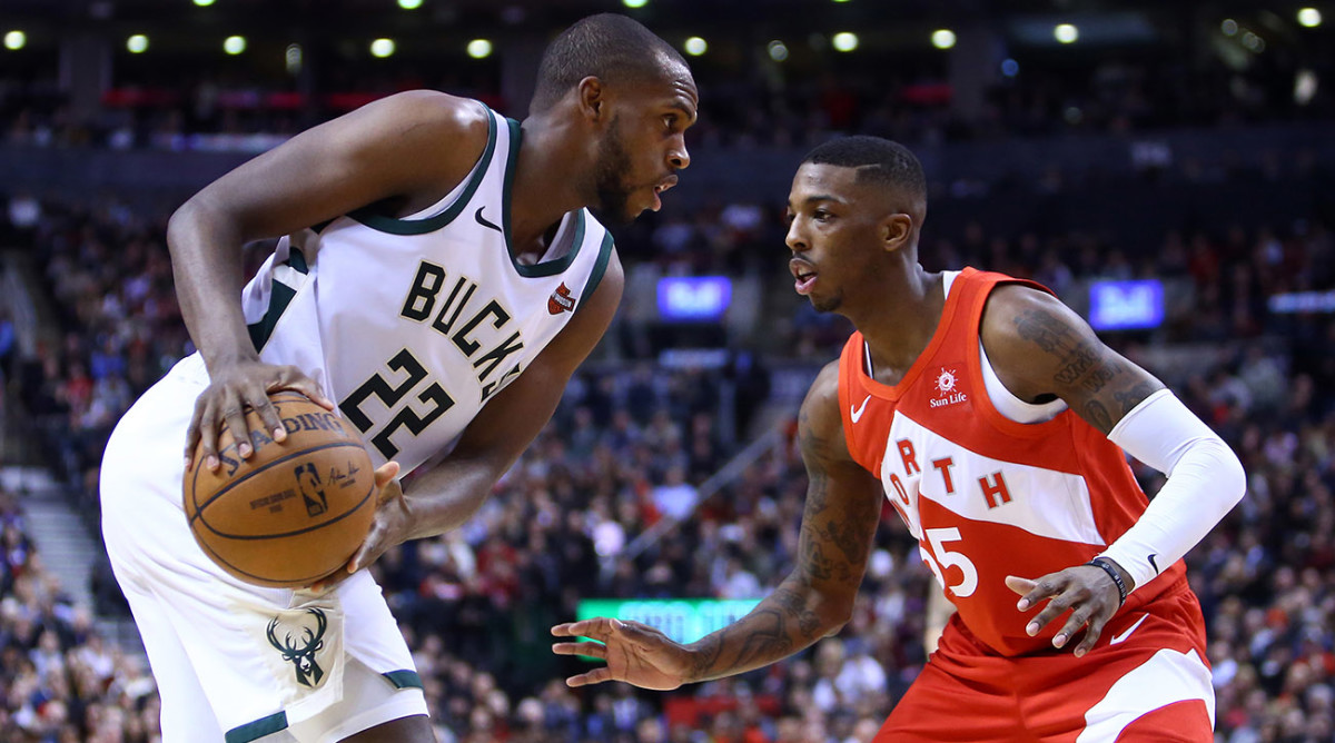 khris-middleton-delon-wright.jpg